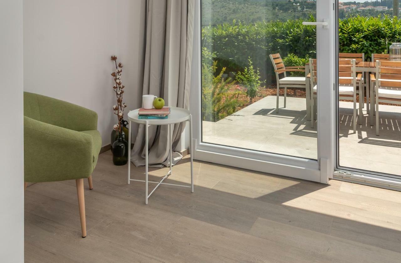 Apartments Flora تروغير المظهر الخارجي الصورة