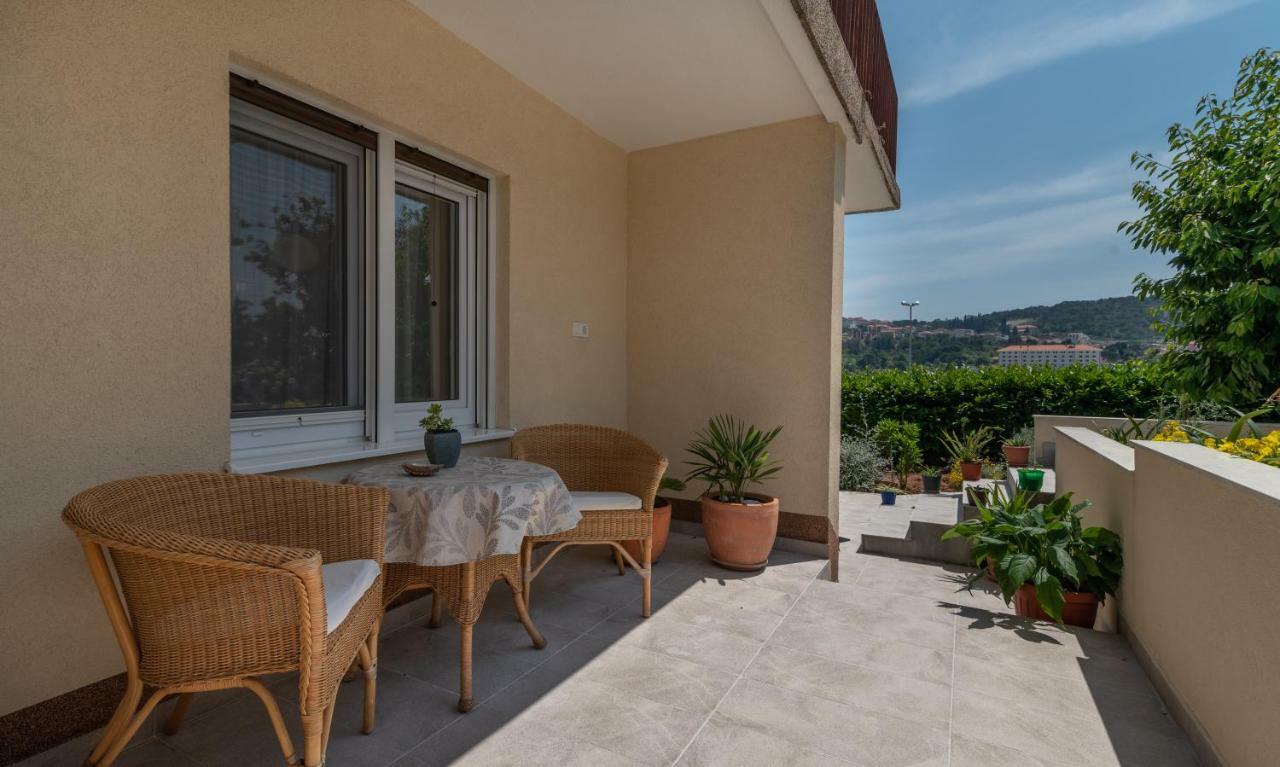 Apartments Flora تروغير المظهر الخارجي الصورة