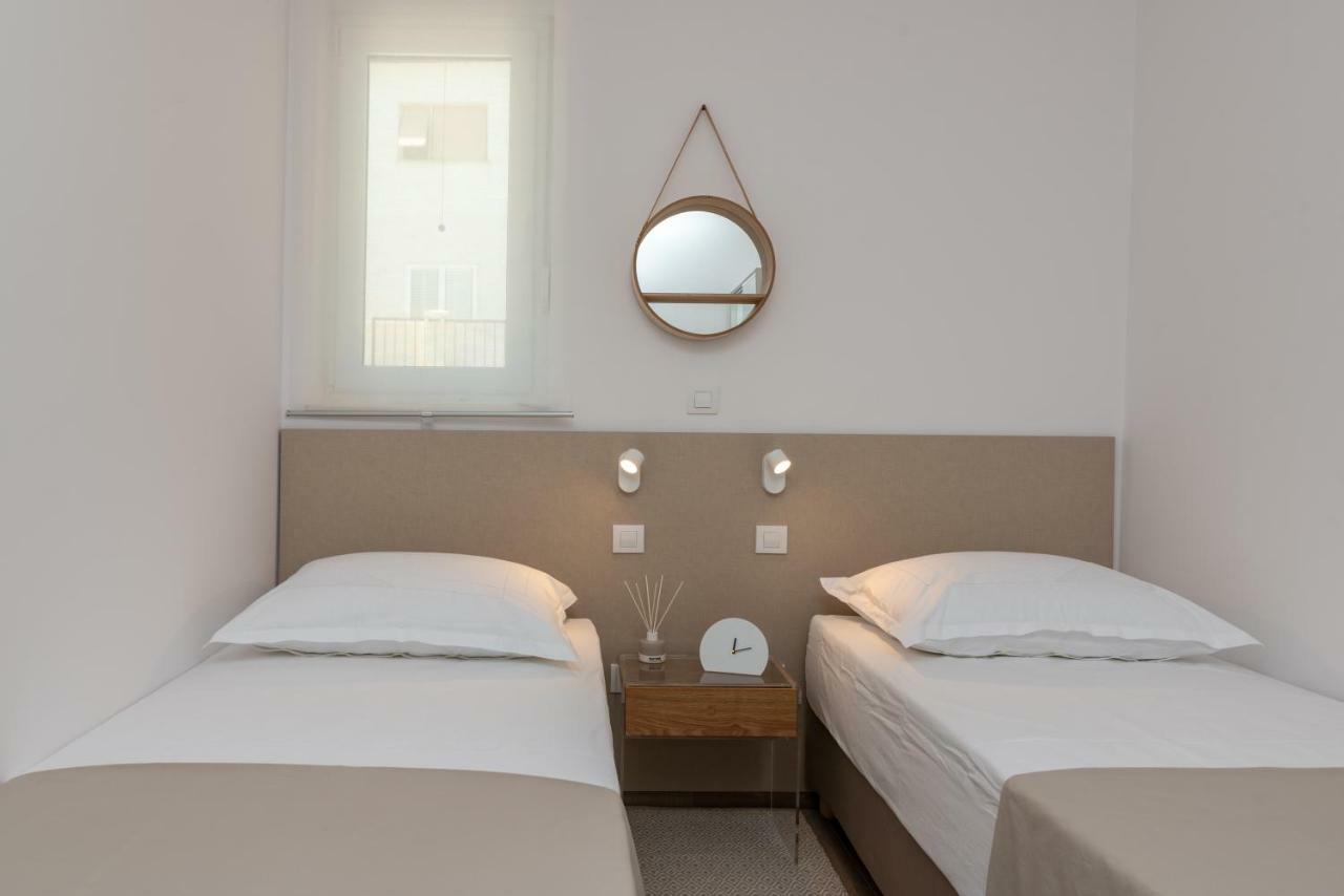 Apartments Flora تروغير المظهر الخارجي الصورة