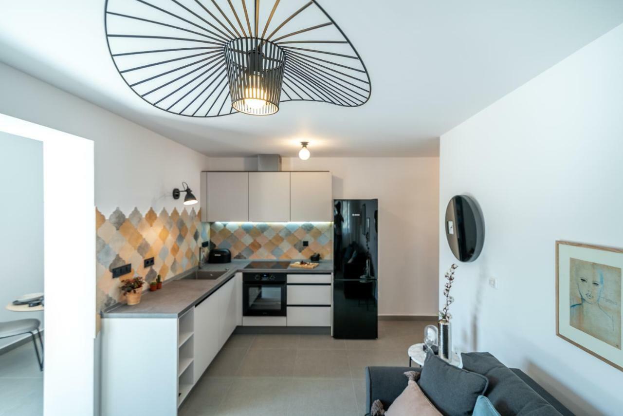 Apartments Flora تروغير المظهر الخارجي الصورة