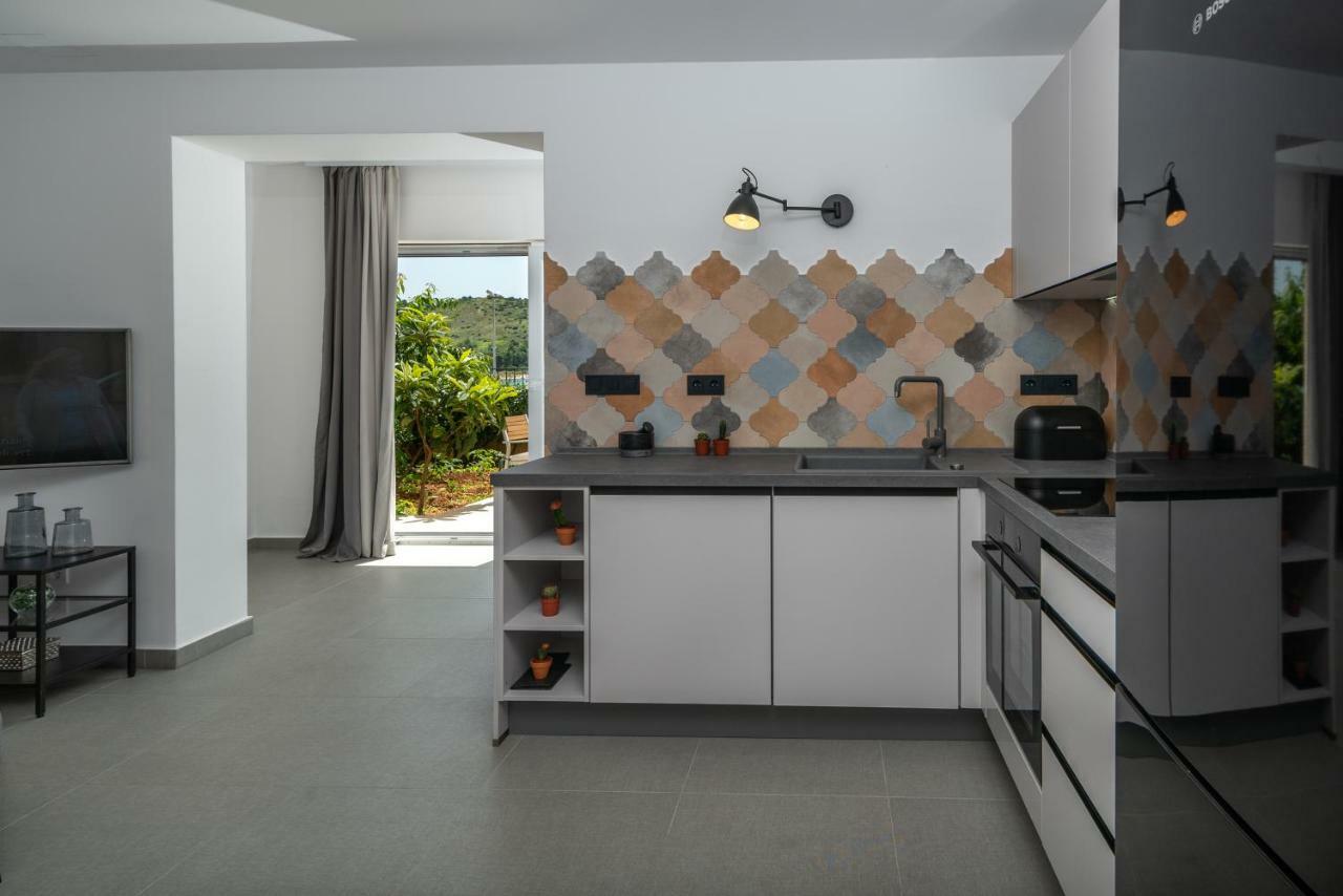 Apartments Flora تروغير المظهر الخارجي الصورة