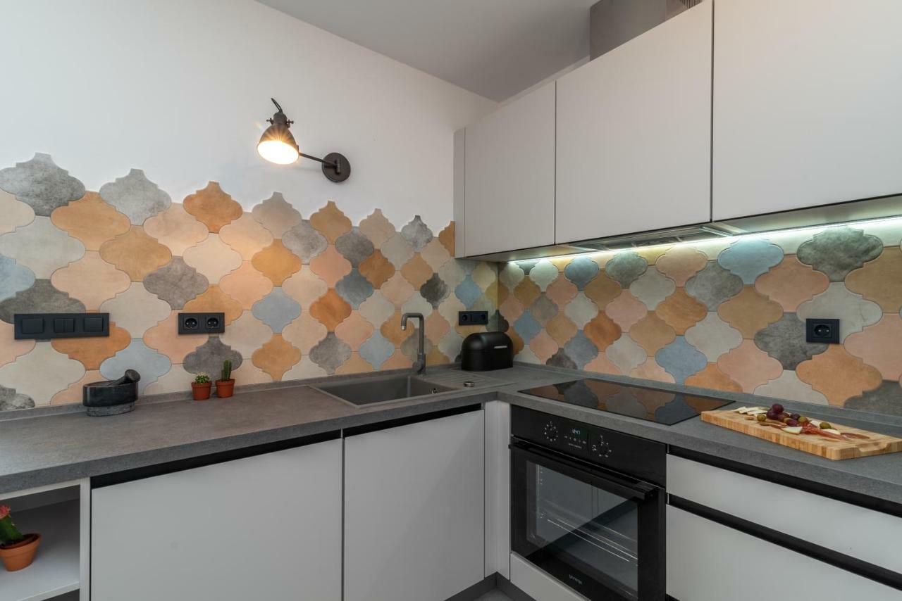 Apartments Flora تروغير المظهر الخارجي الصورة